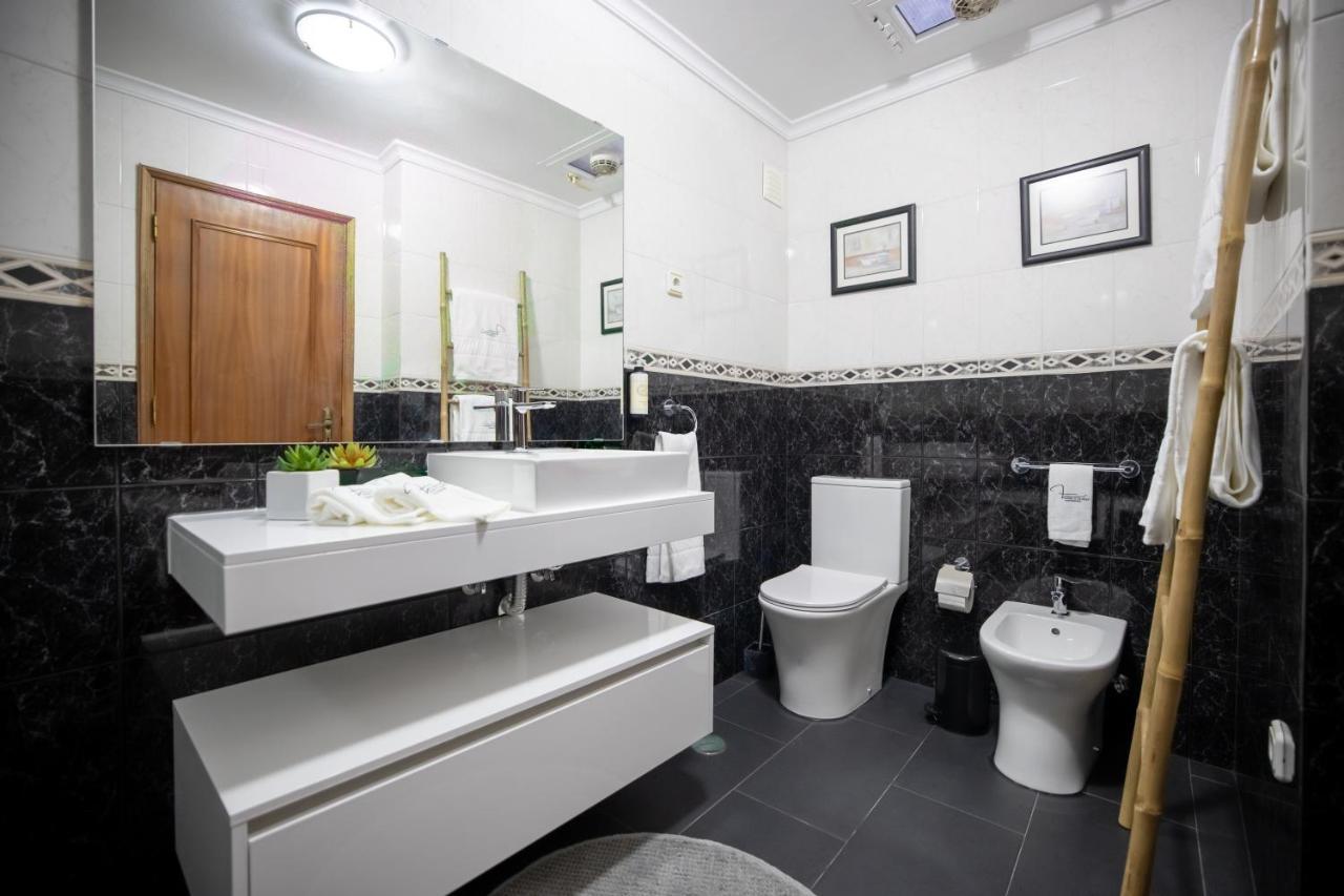 Lino's Family Apartment *